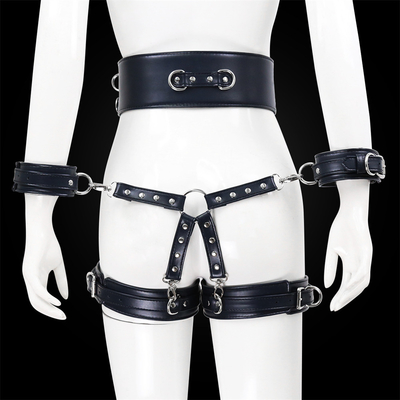 Bondage Harness Moda Gotik Yaka, PU Seksi Punk Çoker Alloy Heart Dangle Kadın için