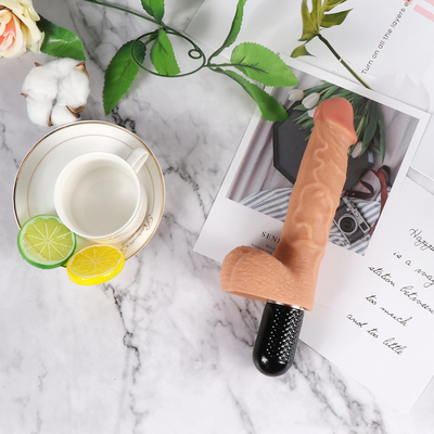 Vücut Güvenli Gerçek Penis Titreyen Seks Oyuncakları Kadınlar İçin Elektrikli Dildo