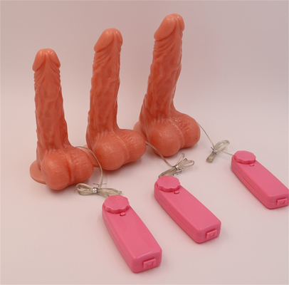 Gerçekçi Dildo Vücut Güvenli Malzemesi Canlı Devasa Penis Güçlü Emme Kâsesiyle Penis Vibratörü Isıtma